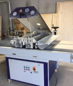 HOG-STATIONÄRBÜRSTMASCHINE BM1100